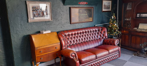 inside-waiting-room-gallery.jpg