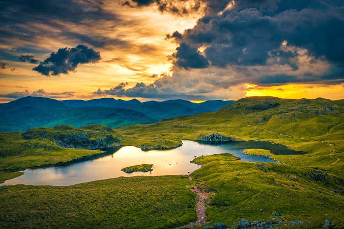 Mountain ranges in the lake district