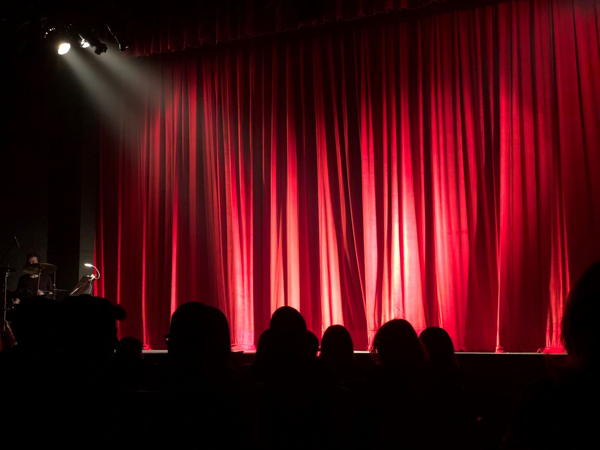 Theatre Monica Silvestre P