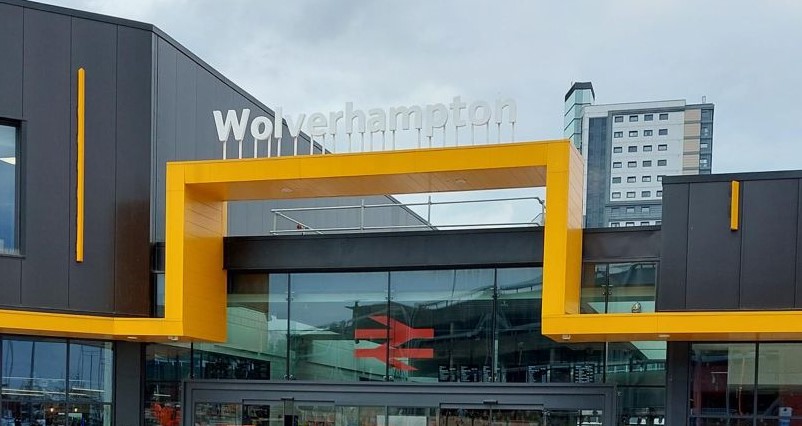 wolverhampton-station.png