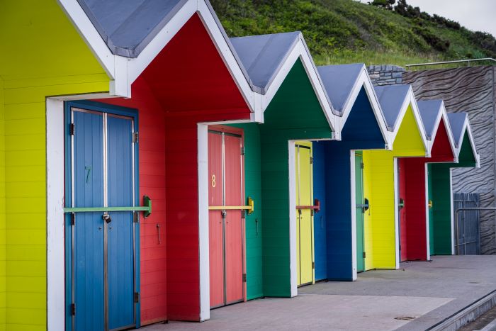 beach-huts-jonny-gios