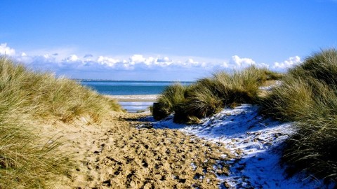 bournemouth-beach-snow